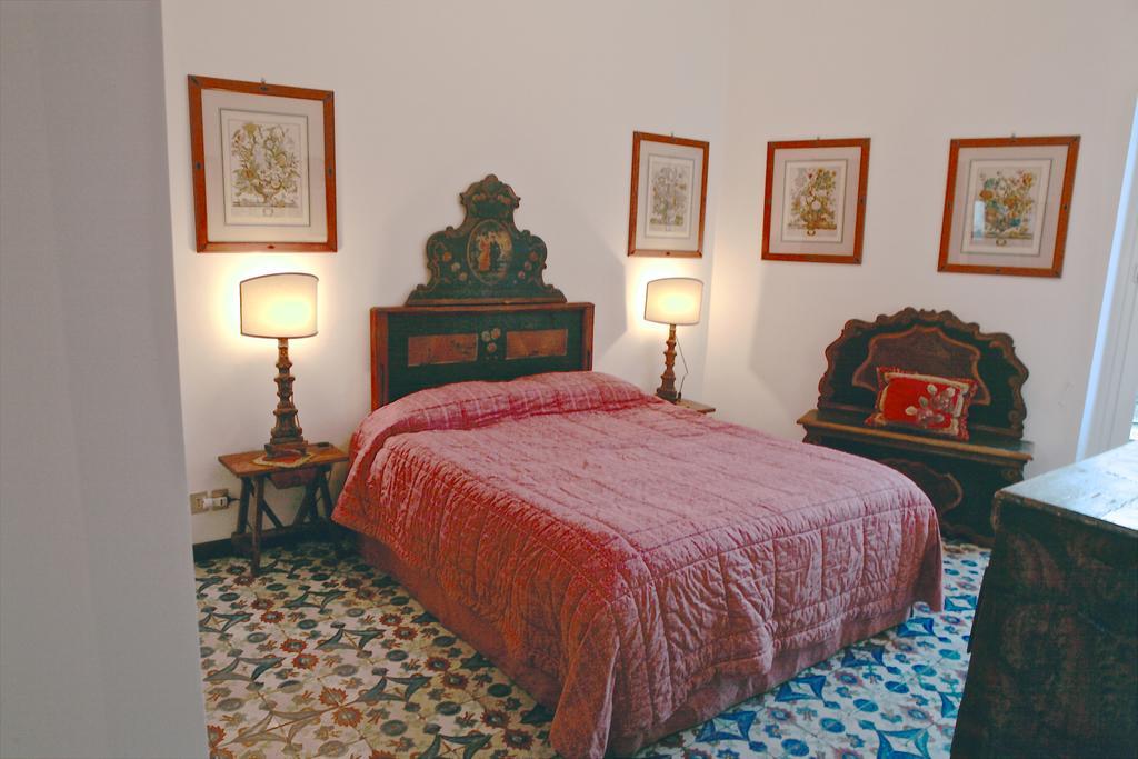 Domus Antonella A Trastevere Ρώμη Δωμάτιο φωτογραφία