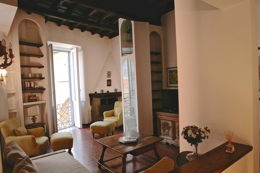 Domus Antonella A Trastevere Ρώμη Δωμάτιο φωτογραφία